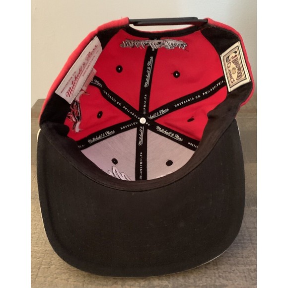 Mitchell & Ness Hardwood Classics 2015 Chicago Bulls Snapback Cap Windy City - Picture 11 of 12